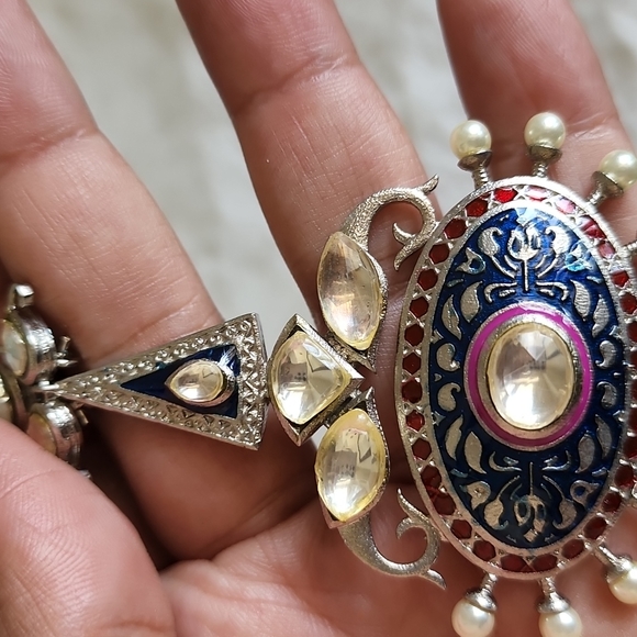 Stunning Pure Silver Earrings - Picture 6 of 6